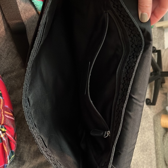 COACH Messenger Bag - Picture 4 of 7